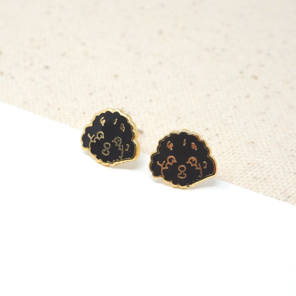 Black Poodle Enamel Stud Earrings [sold out]